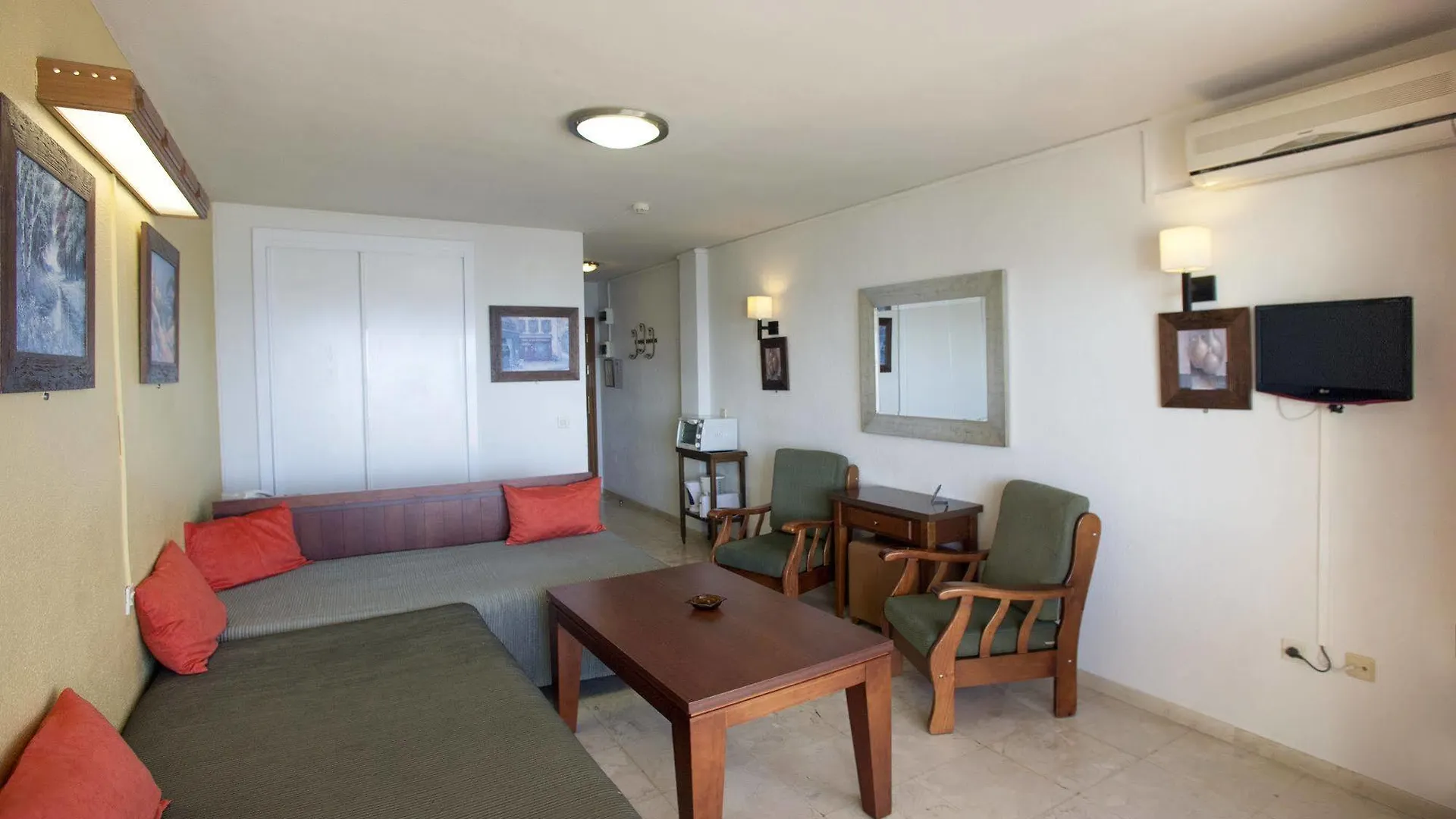 Apartamentos La Jabega Fuengirola